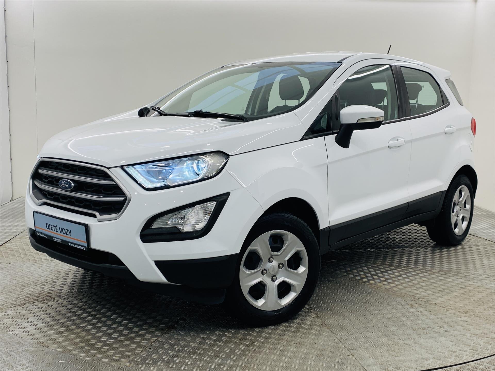 Ford EcoSport Hatchback 998,0 92 kw