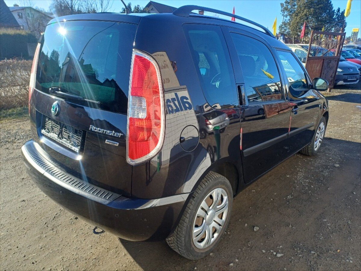 Škoda Roomster Kombi 1,2 l 63 kw