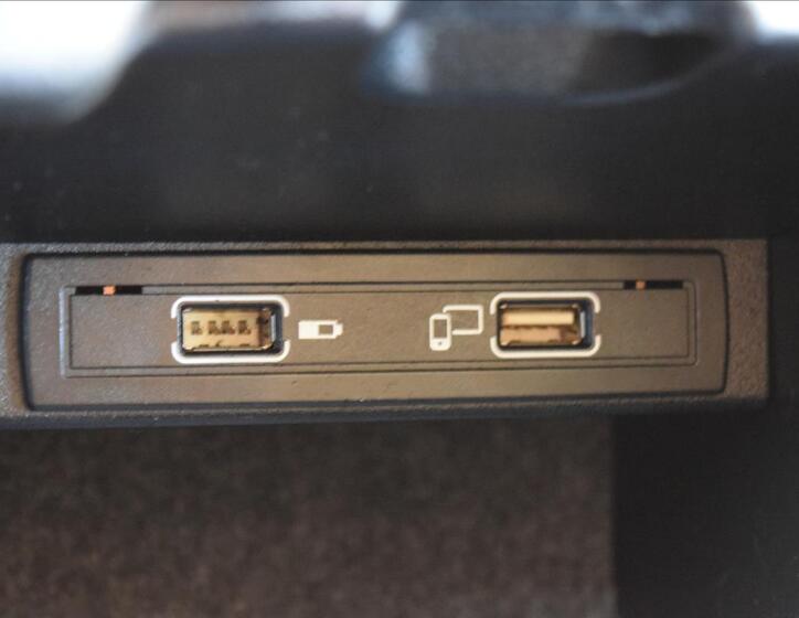 Mercedes-Benz GLA 50