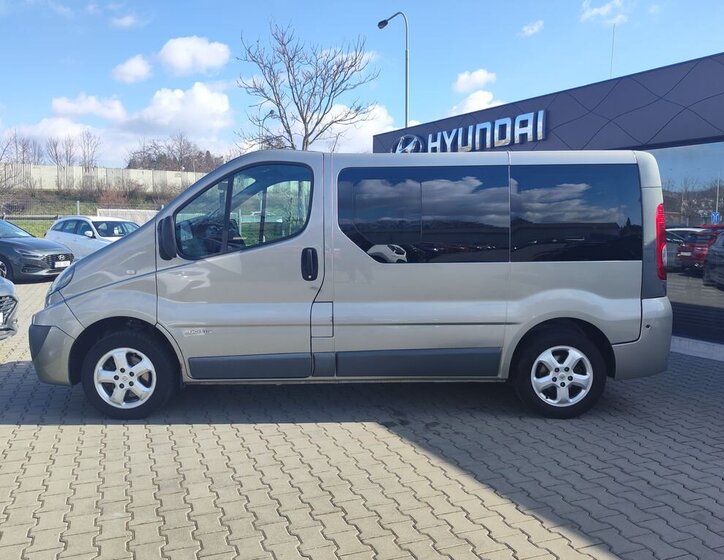 Renault Trafic VAN / Minibus 2,0 l 84 kw