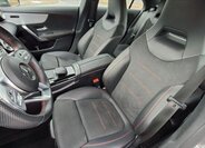 Mercedes-Benz CLA Kupé 1,3 l 120 kw