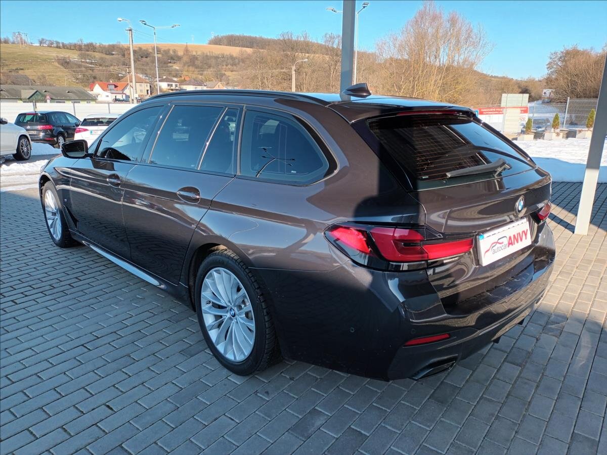 BMW Řada 5 Kombi 2,0 l 140 kw