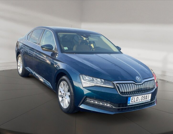 Škoda Superb 1
