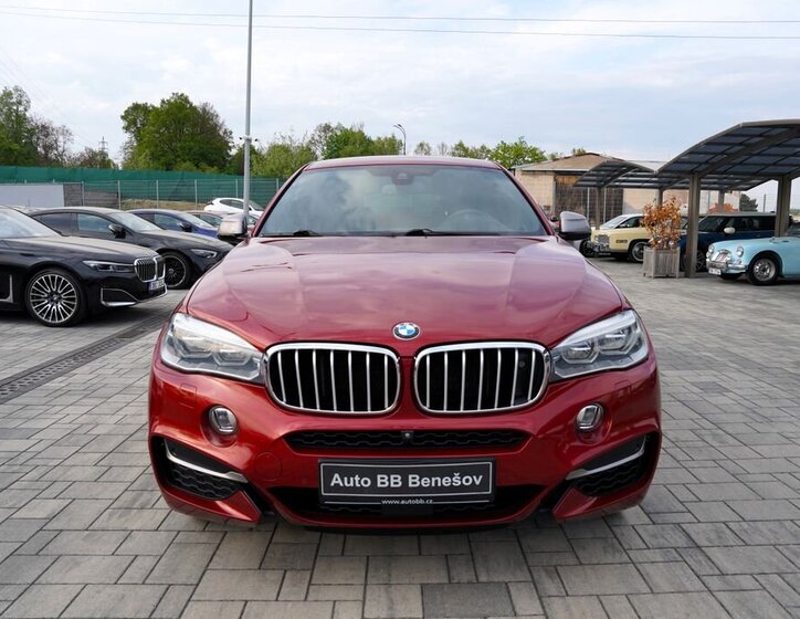 BMW X6 SUV / Terénní 3,0 l 280 kw
