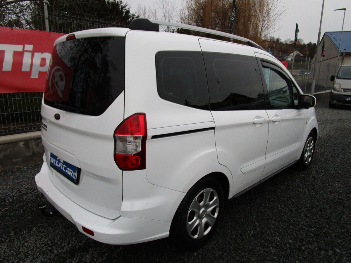 Ford Tourneo Courier