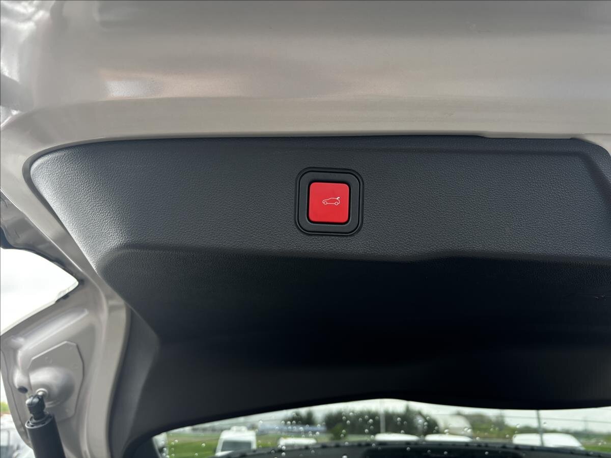 Jeep Avenger SUV / Terénní 1,2 l 74 kw