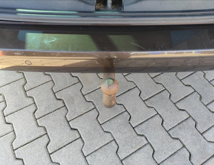 Volkswagen Caravelle 11