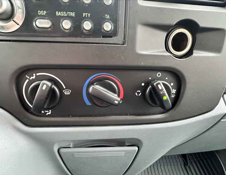 Ford Transit 16