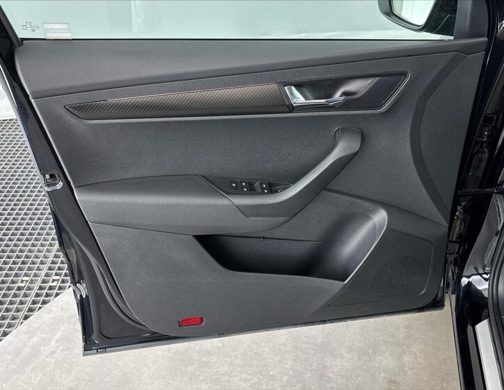 Škoda Karoq SUV / Terénní 2,0 l 110 kw