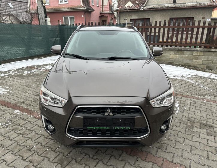 Mitsubishi ASX 10