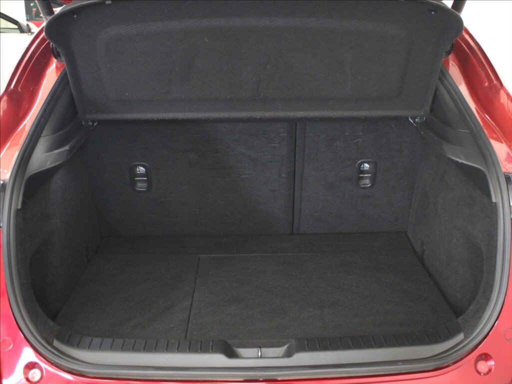 Mazda CX-30 SUV / Terénní 2,0 l 137 kw