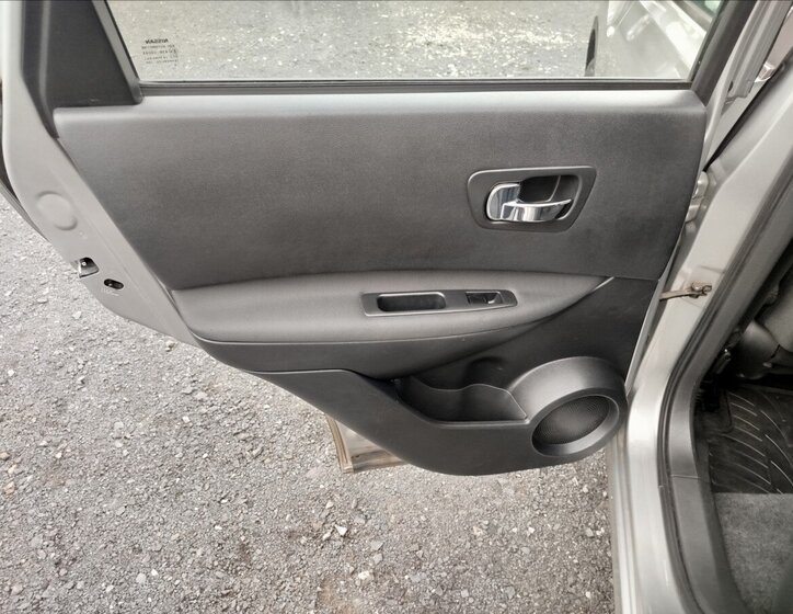 Nissan Qashqai SUV 2,0 l 110 kw