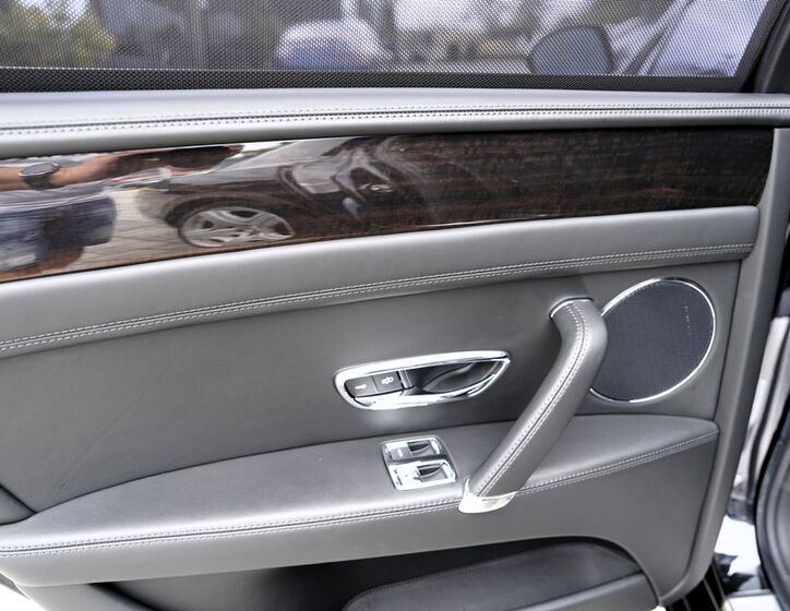 Bentley Flying Spur 19