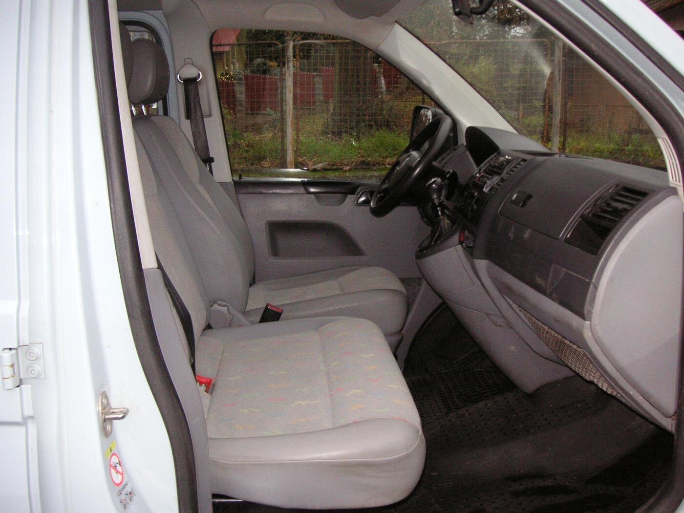 Volkswagen Transporter Valník 2,5 l 96 kw