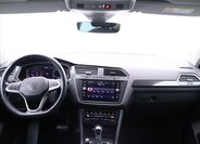 Volkswagen Tiguan 32