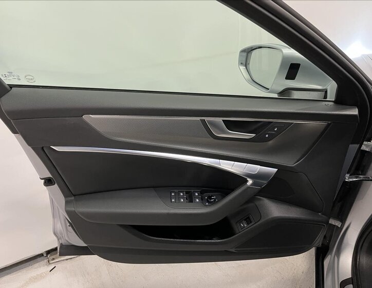 Audi A6 Allroad Kombi 3,0 l 210 kw