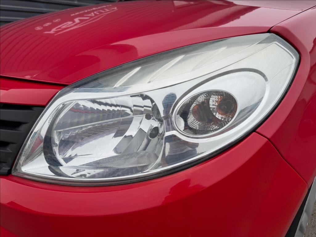 Dacia Sandero Hatchback 1,1 l 55 kw