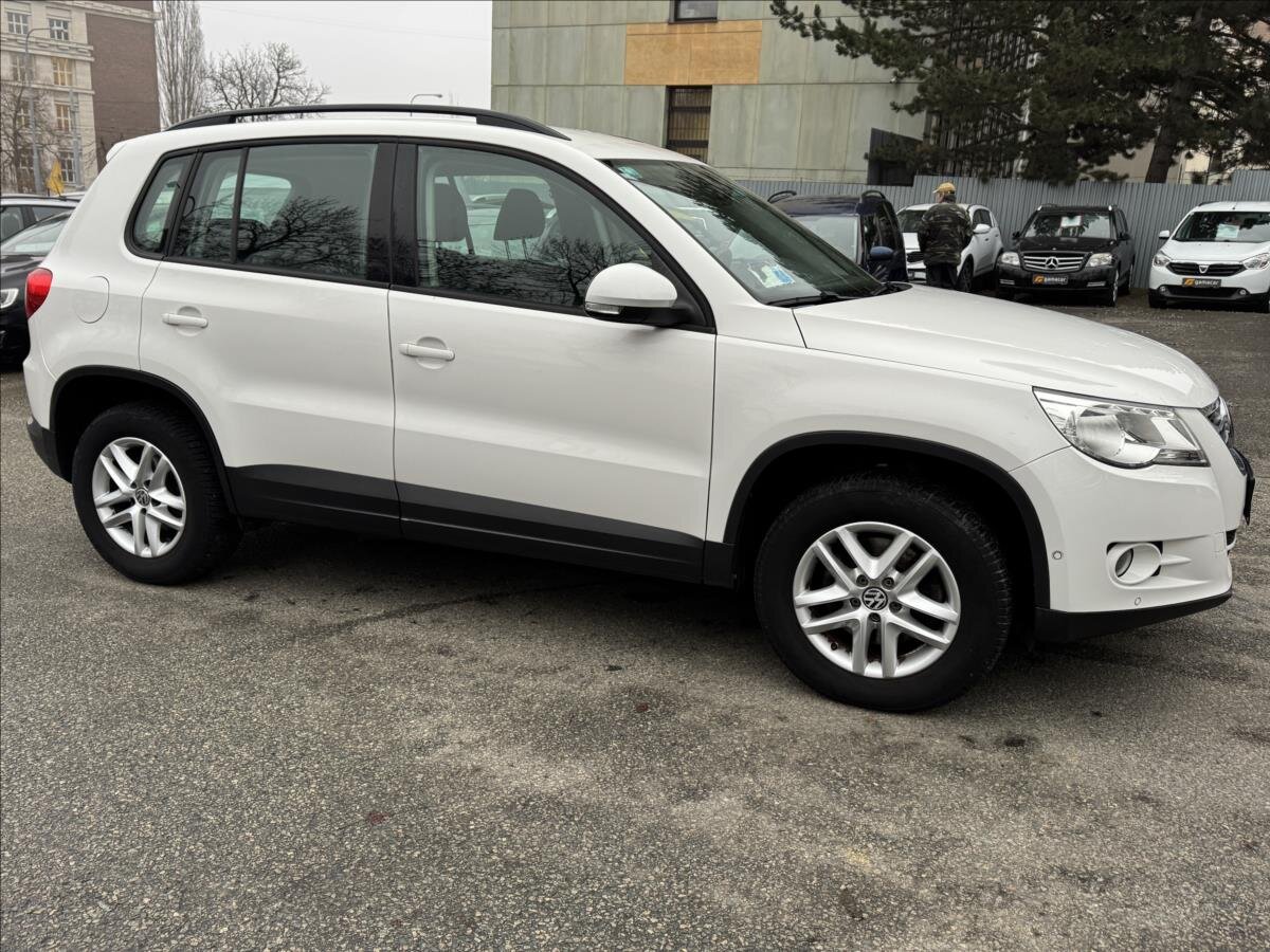 Volkswagen Tiguan MPV 2,0 l 103 kw