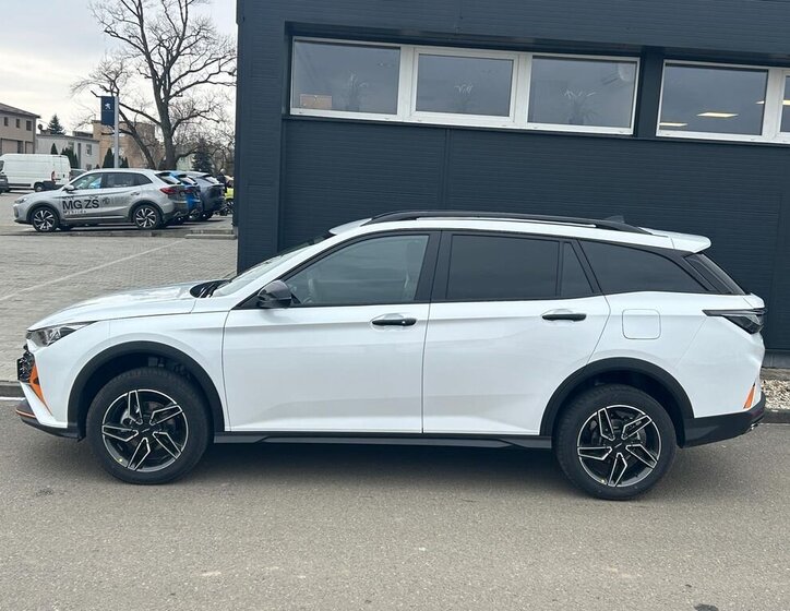 Dongfeng Ostatní Kombi 1,5 l 86 kw