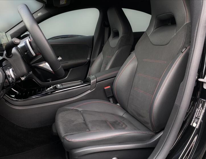 Mercedes-Benz CLA 10