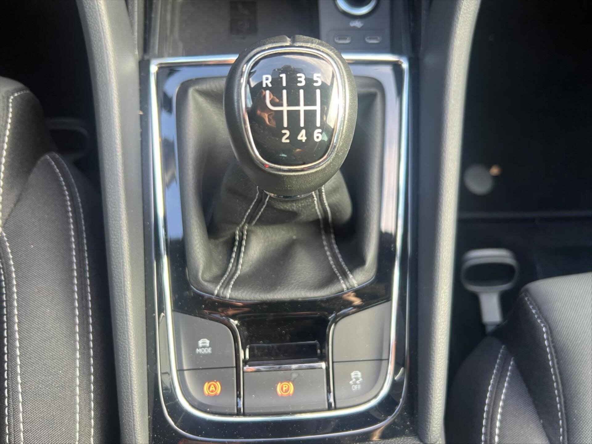 Škoda Karoq Kombi 1,5 l 110 kw