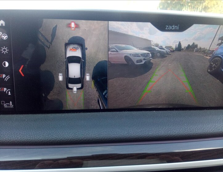 BMW Řada 7 Sedan / Limuzína 3,0 l 235 kw