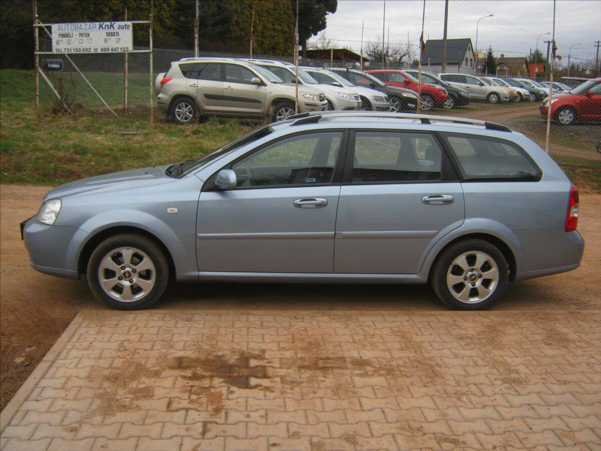 Chevrolet Lacetti Kombi 1,6 l 80 kw