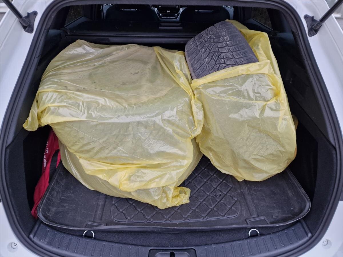 Toyota Corolla Kombi 1,8 l 72 kw