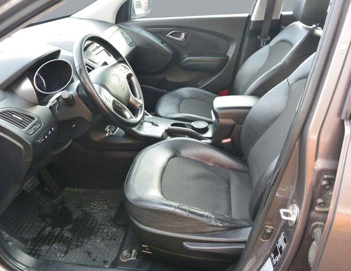 Hyundai ix35 SUV / Terénní 2,0 l 100 kw