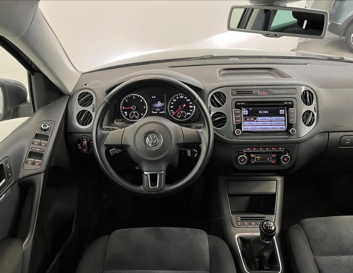 Volkswagen Tiguan SUV 2,0 l 103 kw