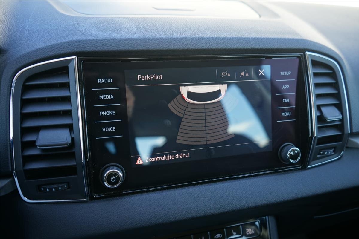 Škoda Karoq SUV 1,5 l 110 kw