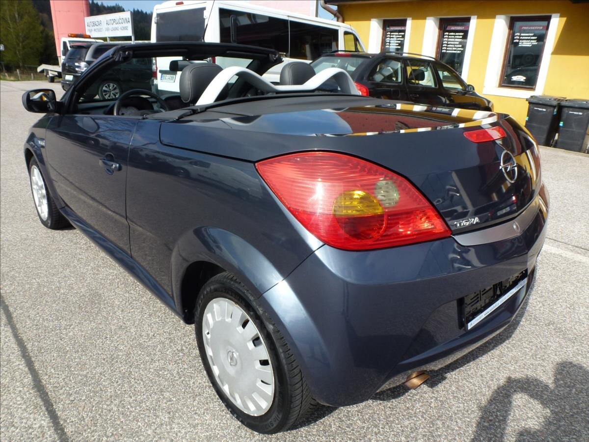Opel Tigra Kabriolet 1,4 l 66 kw