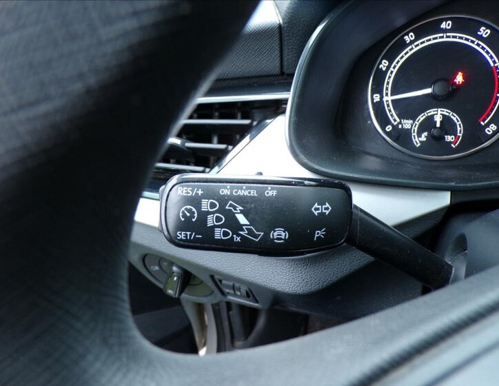 Škoda Kamiq Hatchback 999,0 70 kw