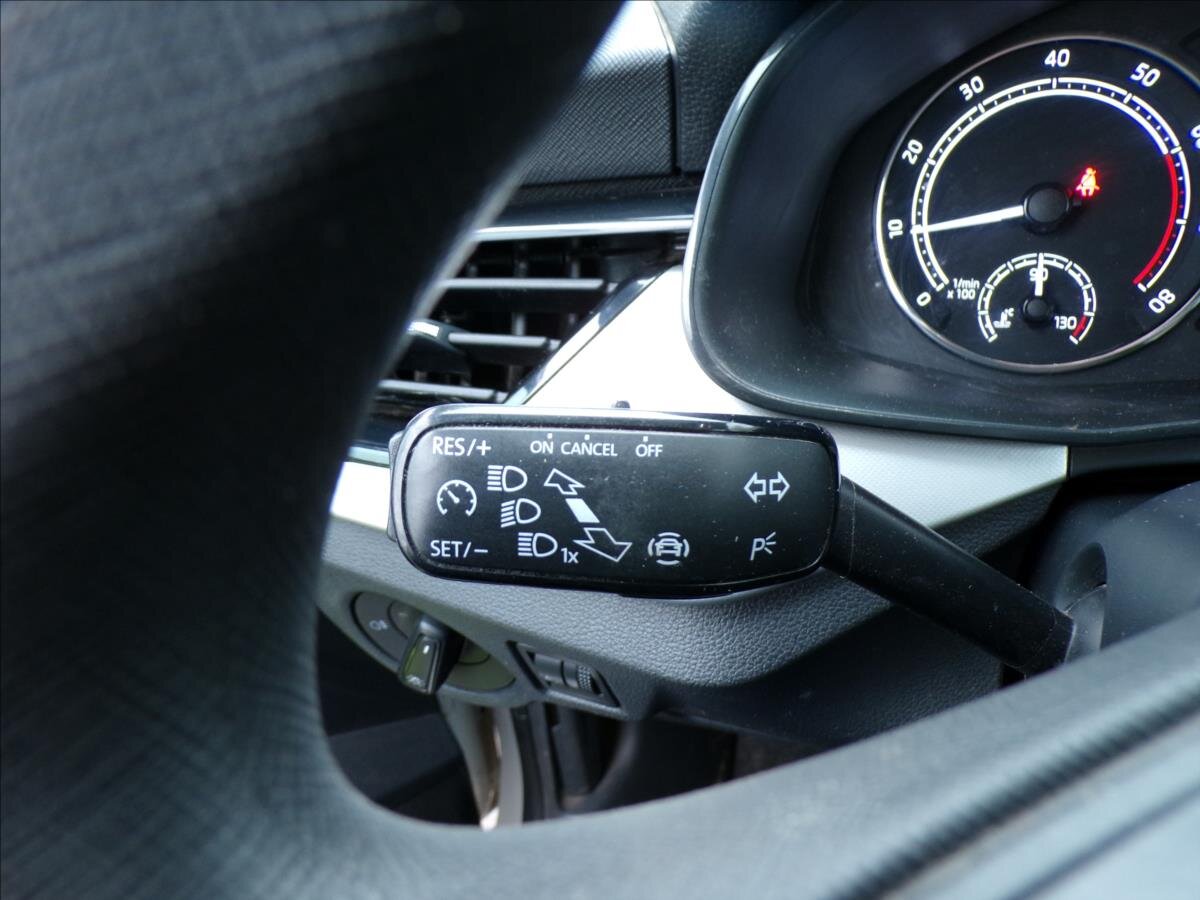 Škoda Kamiq Hatchback 999,0 70 kw