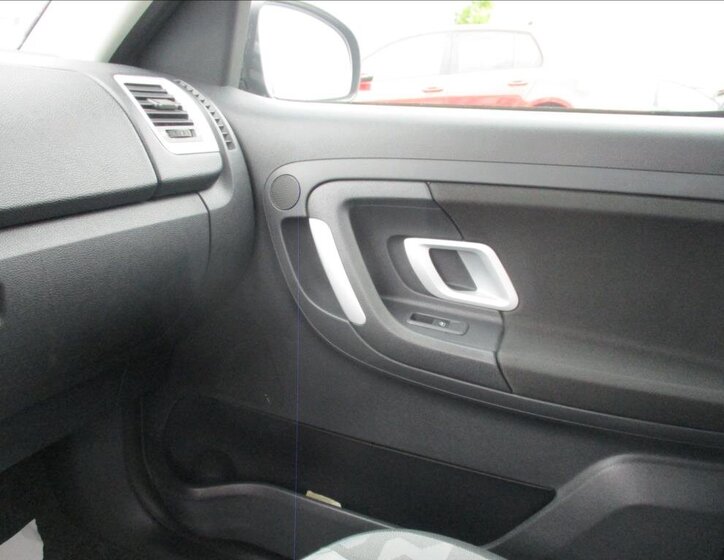 Škoda Roomster Kombi 1,4 l 63 kw