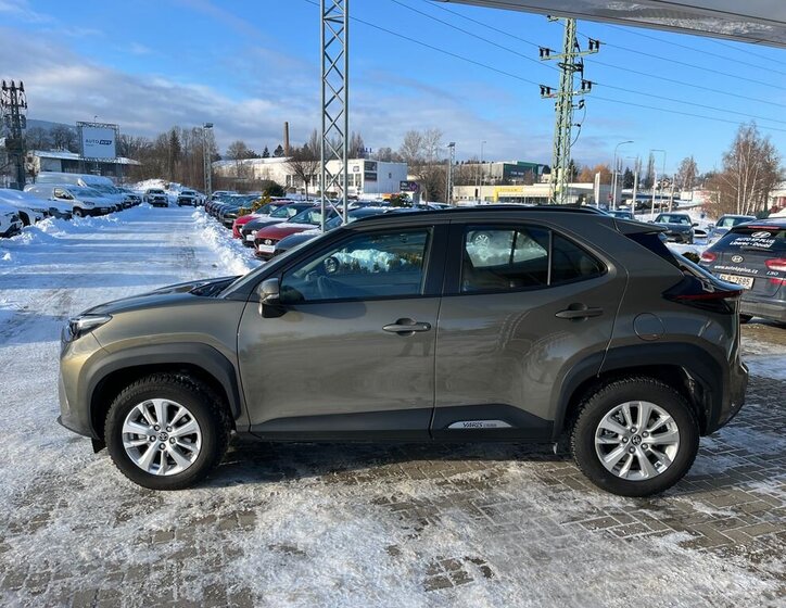 Toyota Yaris Cross 3