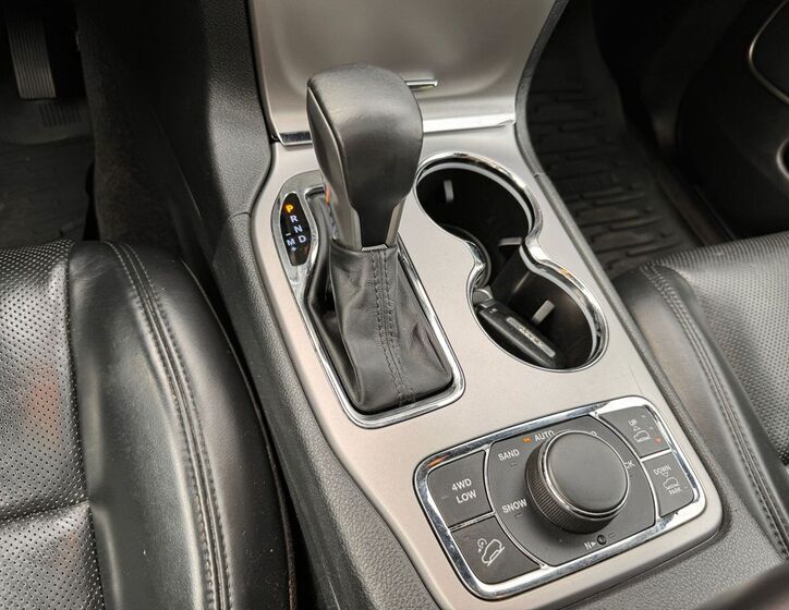 Jeep Grand Cherokee 31