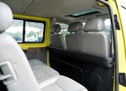 Volkswagen Caravelle 19