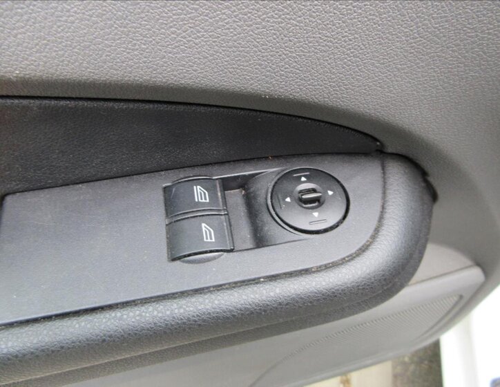 Ford Focus Kombi 1,6 l 66 kw