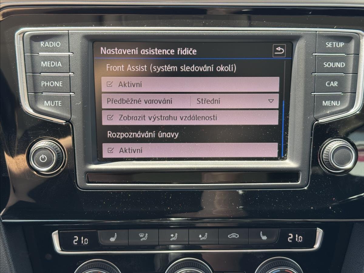 Volkswagen Passat Kombi 2,0 l 110 kw