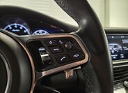 Porsche Panamera Kombi 4,0 l 404 kw