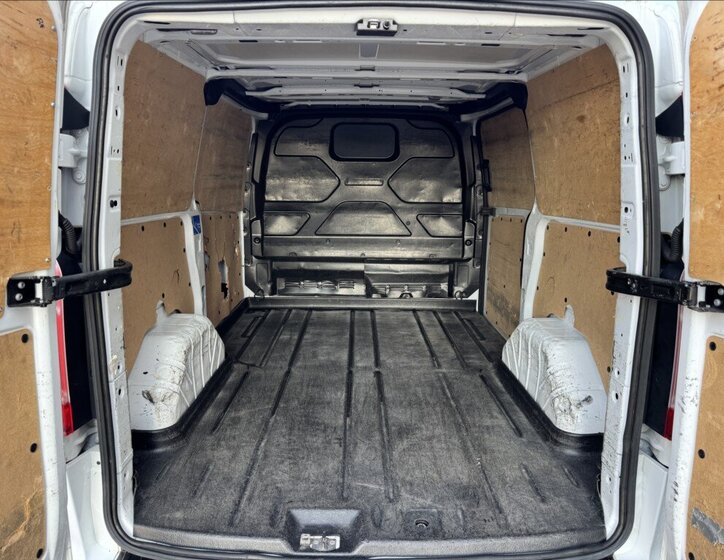 Ford Transit Custom Skříň 2,0 l 77 kw