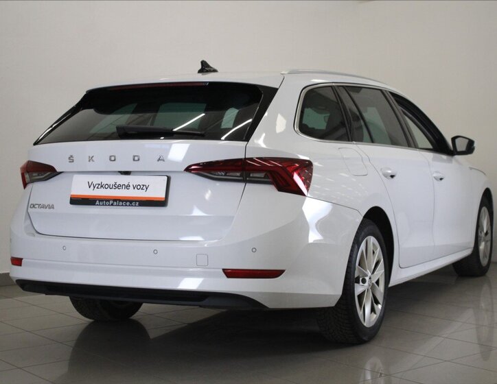 Škoda Octavia Kombi 2,0 l 85 kw