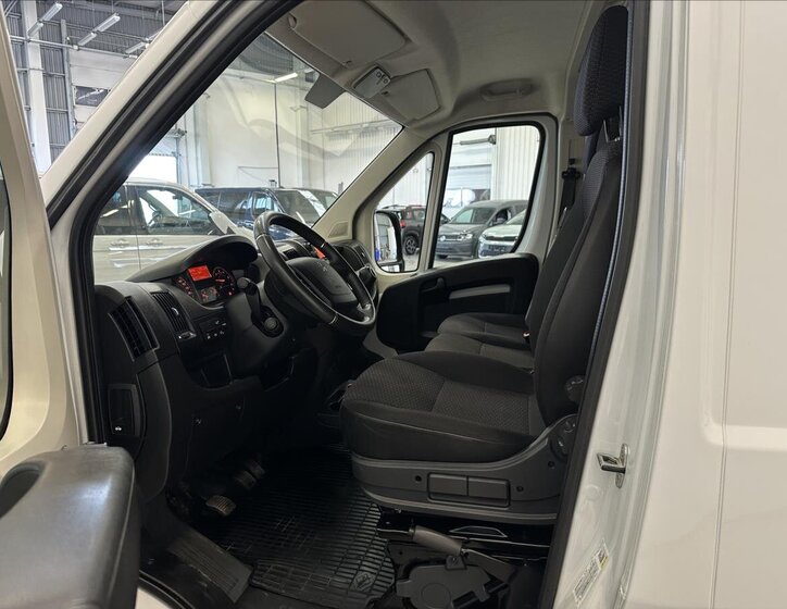 Peugeot Boxer Skříň 2,2 l 103 kw