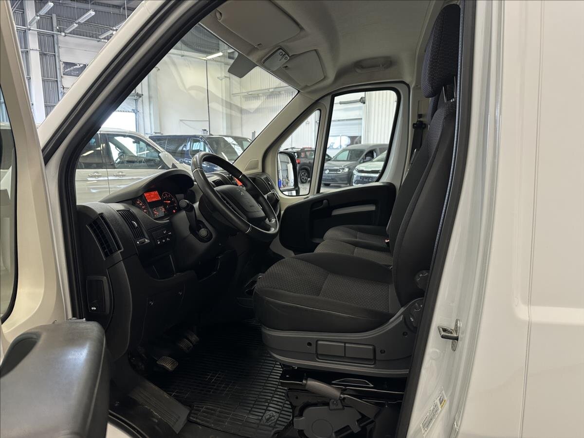 Peugeot Boxer Skříň 2,2 l 103 kw