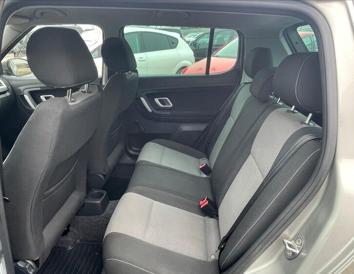 Škoda Fabia Hatchback 1,6 l 77 kw