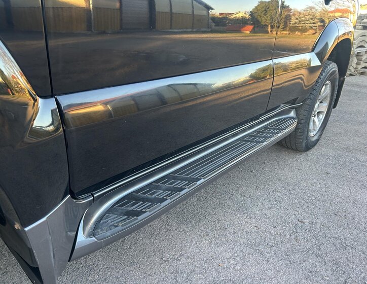 Toyota Land Cruiser 24