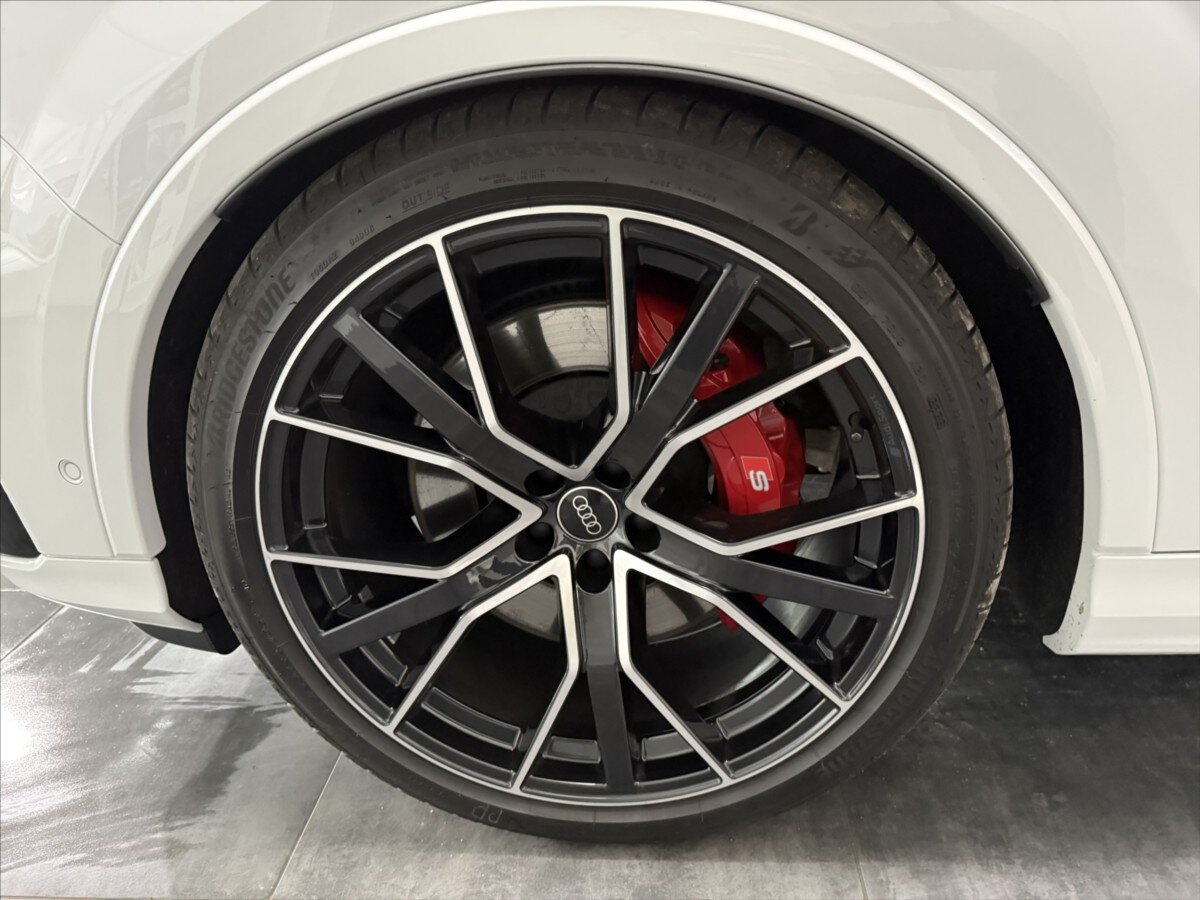 Audi SQ7 SUV / Terénní 4,0 l 373 kw