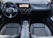 Mercedes-Benz GLA 12