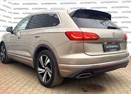Volkswagen Touareg SUV / Terénní 3,0 l 210 kw